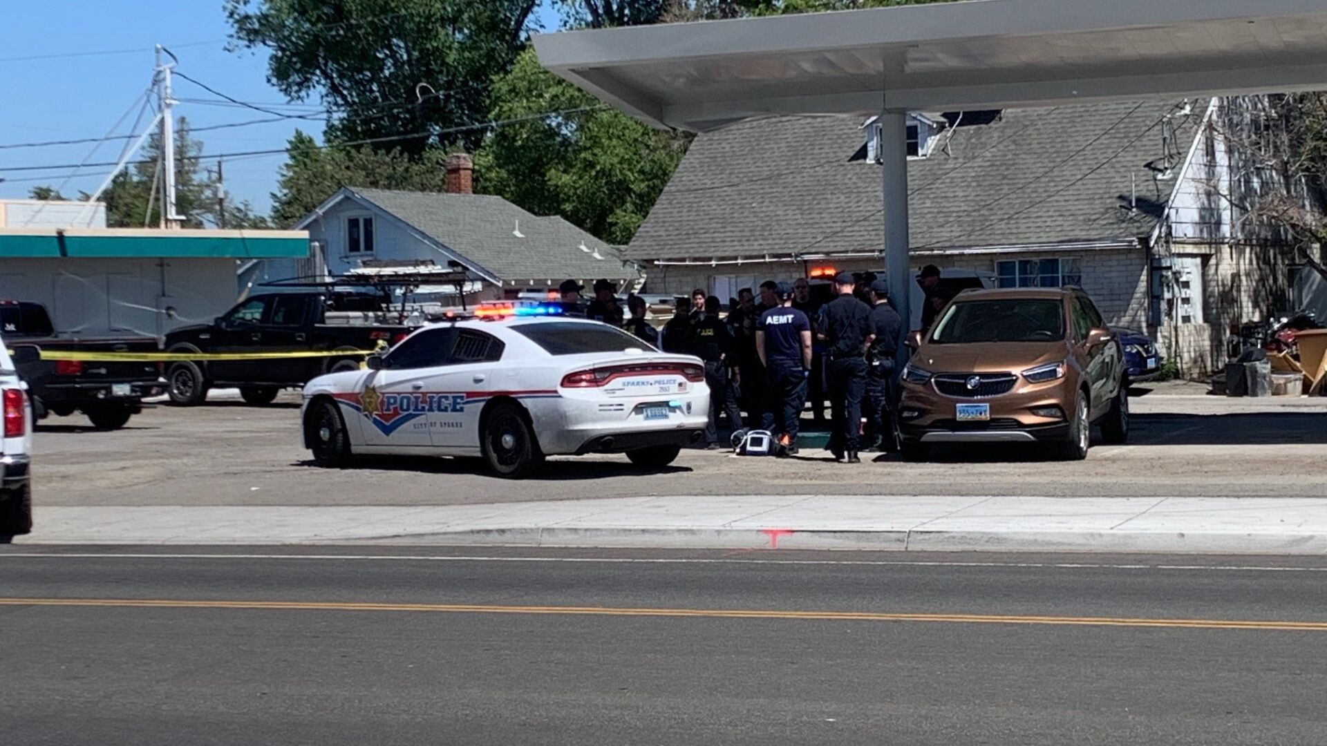 Sparks Police arrest man after fight near Prater, Rock